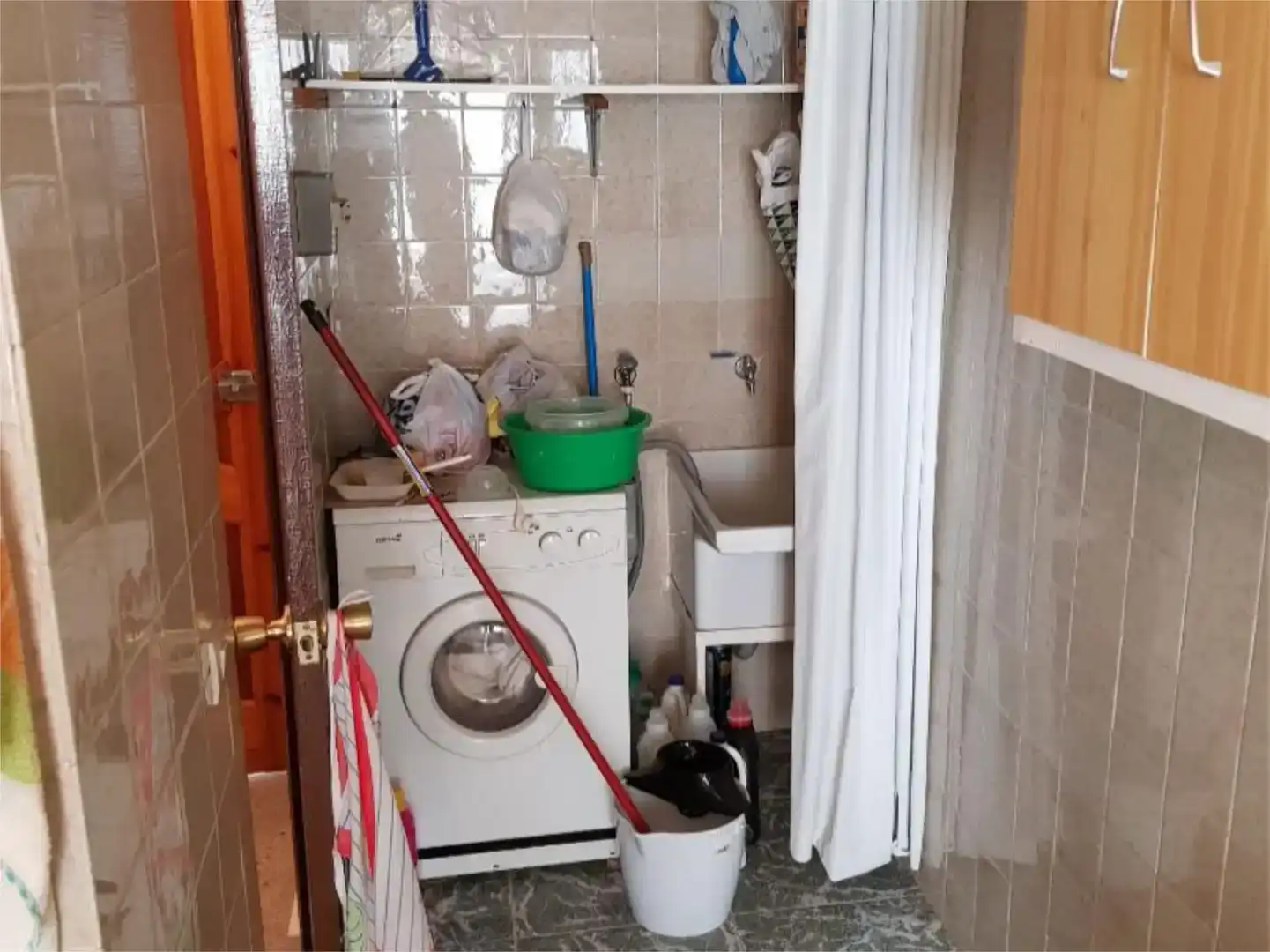 Baño de Piso en venta en Iznájar con Aire acondicionado, Amueblado y Balcón