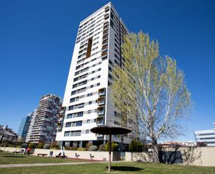 Vista exterior de Apartament de lloguer en  Madrid Capital amb Aire condicionat