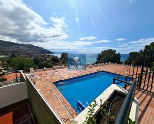Piscina de Àtic en venda en Almuñécar amb Terrassa i Piscina comunitària