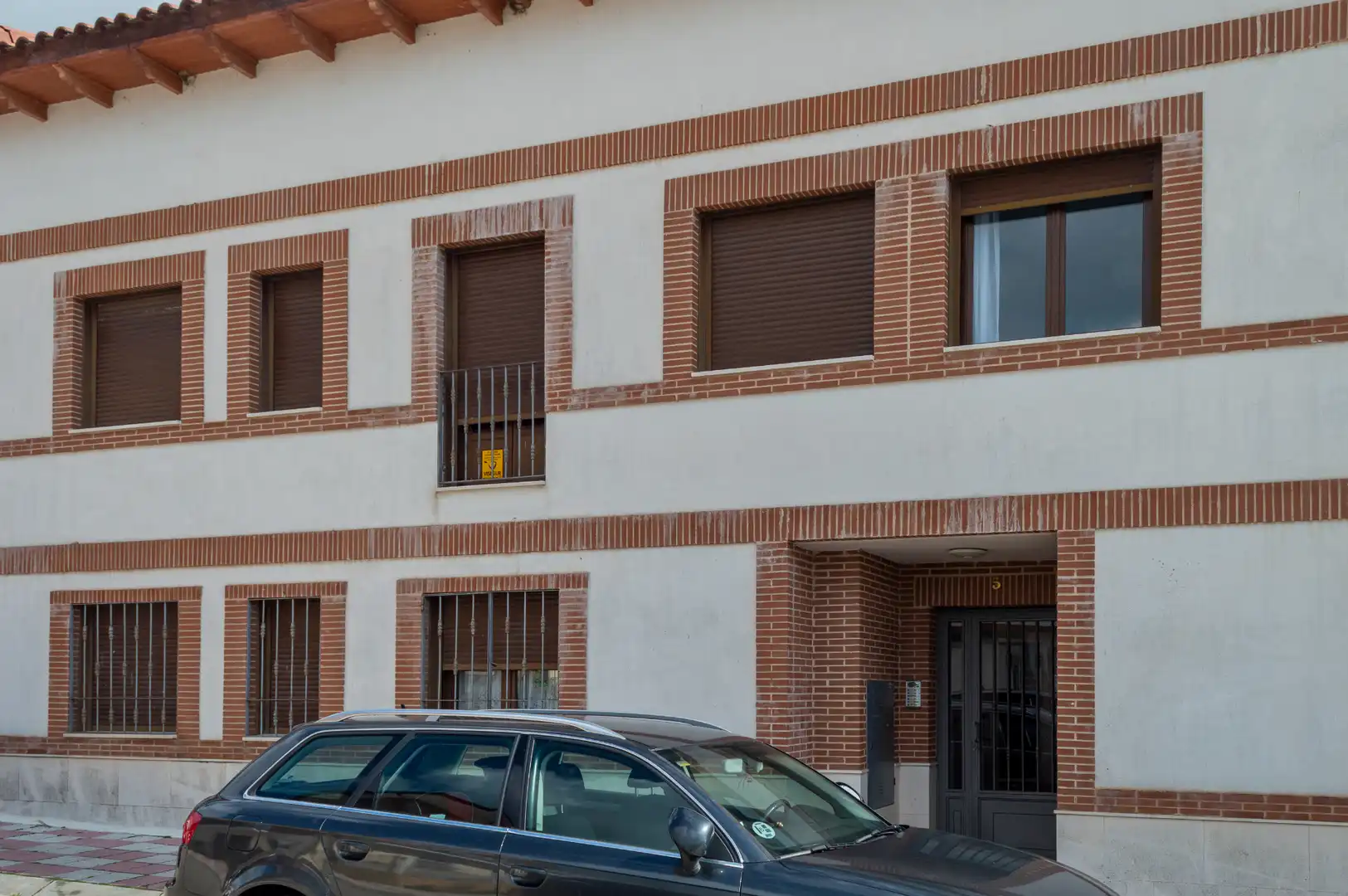 Vista exterior de Apartamento en venta en Fontanar con Parquet, Trastero y Piscina comunitaria