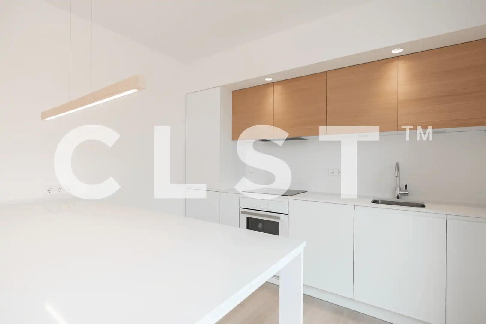 Attic for rent in Carrer de Ballester, El Putget i el Farró