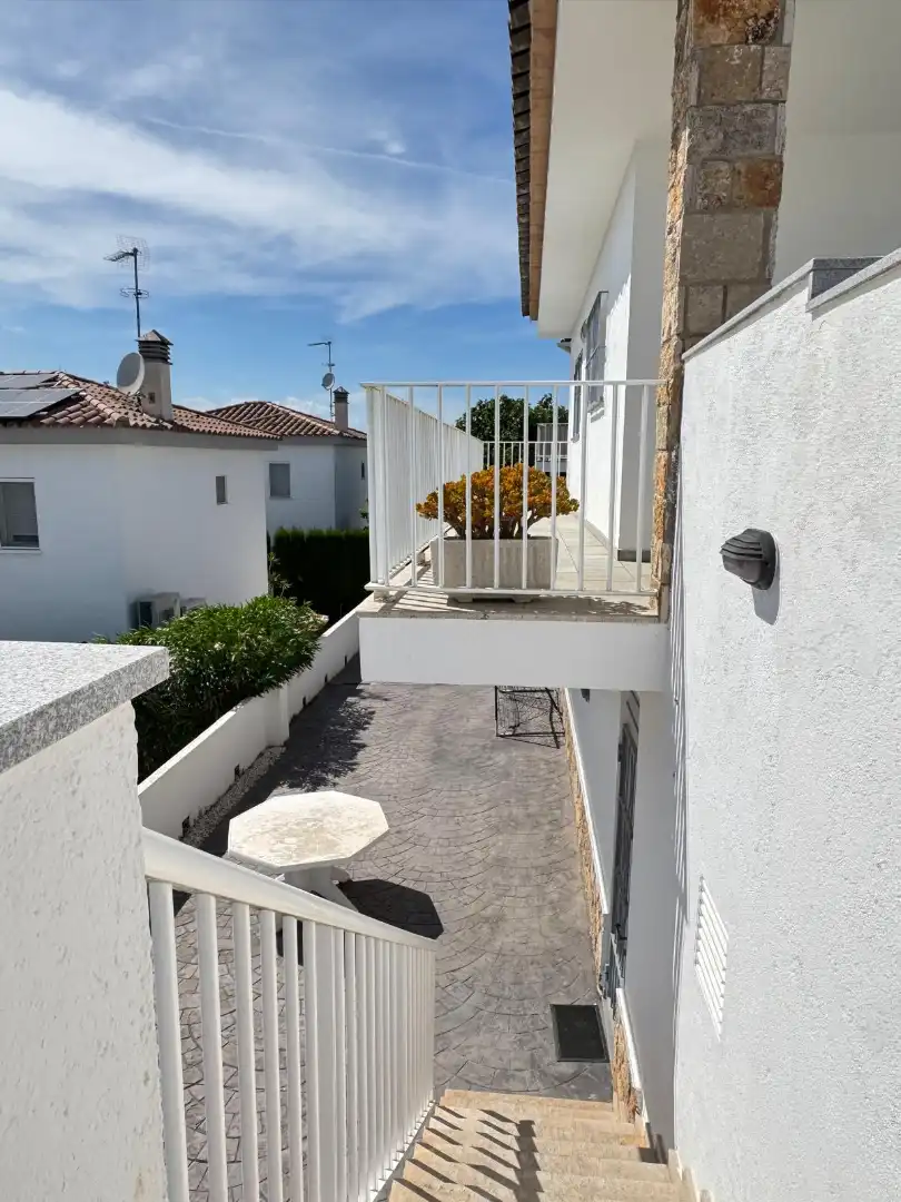 Terraza de Casa o chalet en venta en L'Escala con Aire acondicionado, Calefacción y Jardín privado