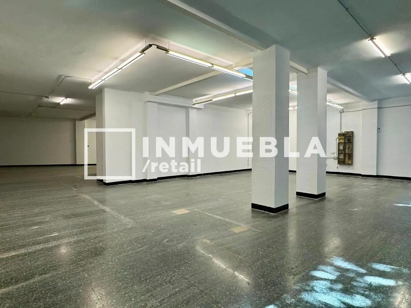 Gewerbefläche zum Verkauf in Tamarit 119, imagen 3