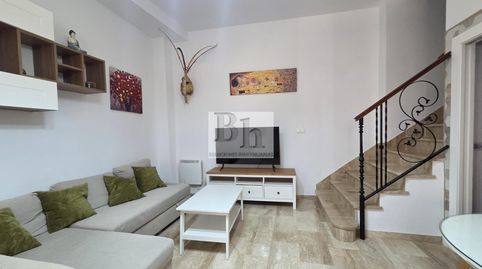 BLANHOGAR VENDE EN AGUILAR DE LA FRONTERA FANTÁSTICO DUPLEX DEL 2010