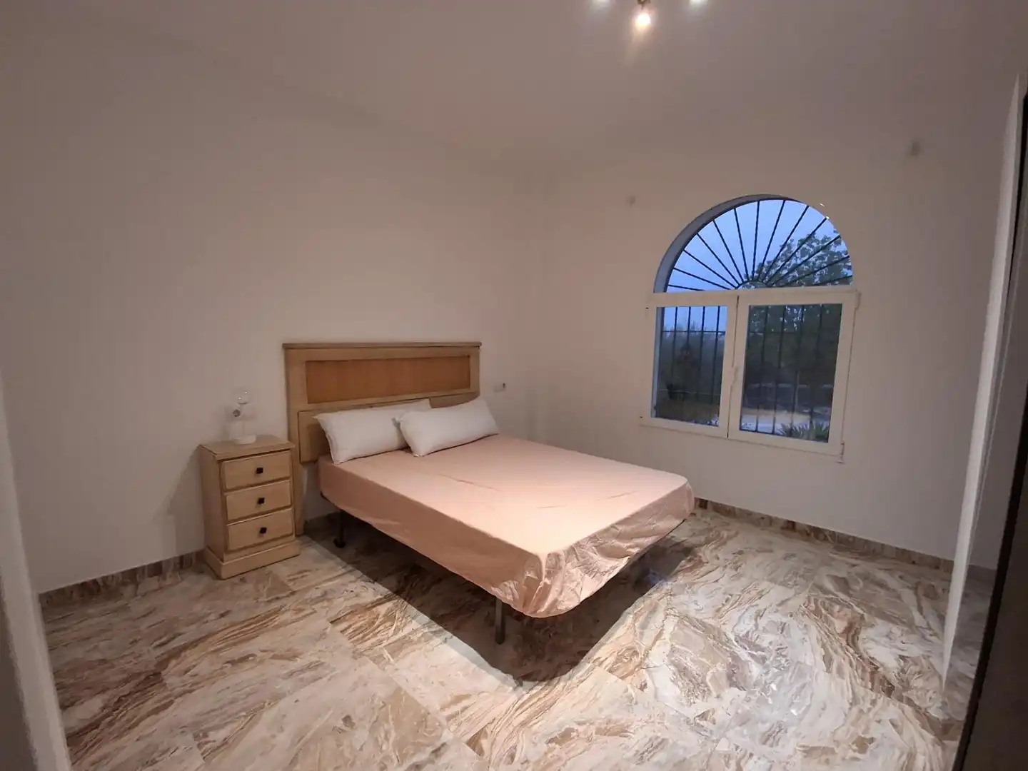 Bedroom of Flat for rent in La Huerta  