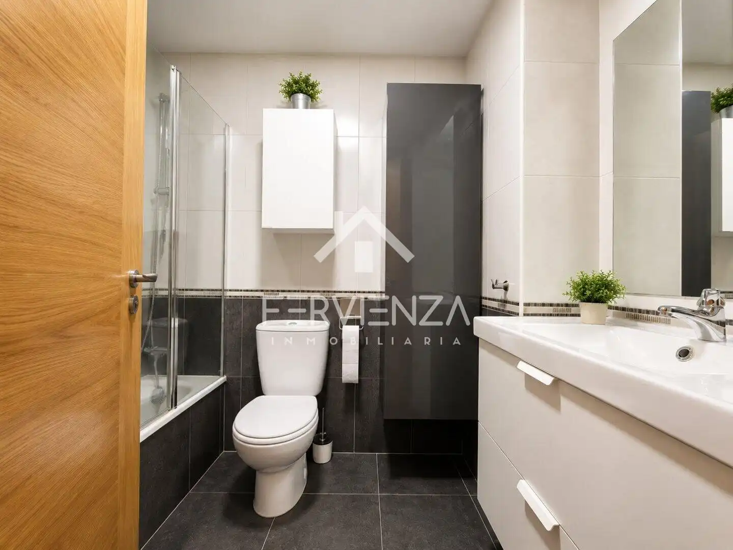 Baño de Piso en venta en Oviedo 