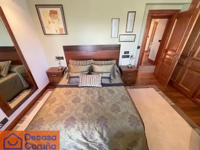 Dormitori de Casa o xalet en venda en Madrid amb Jardí privat, Terrassa i Traster