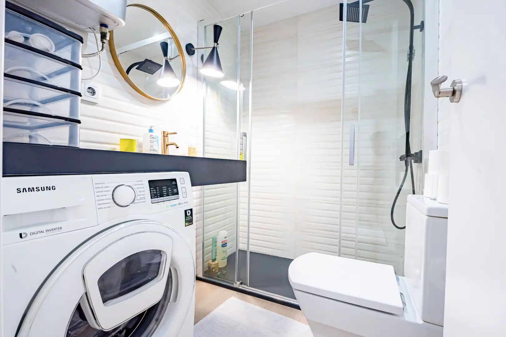 Baño de Apartamento en venta en Madrid con Calefacción, Terraza y Amueblado