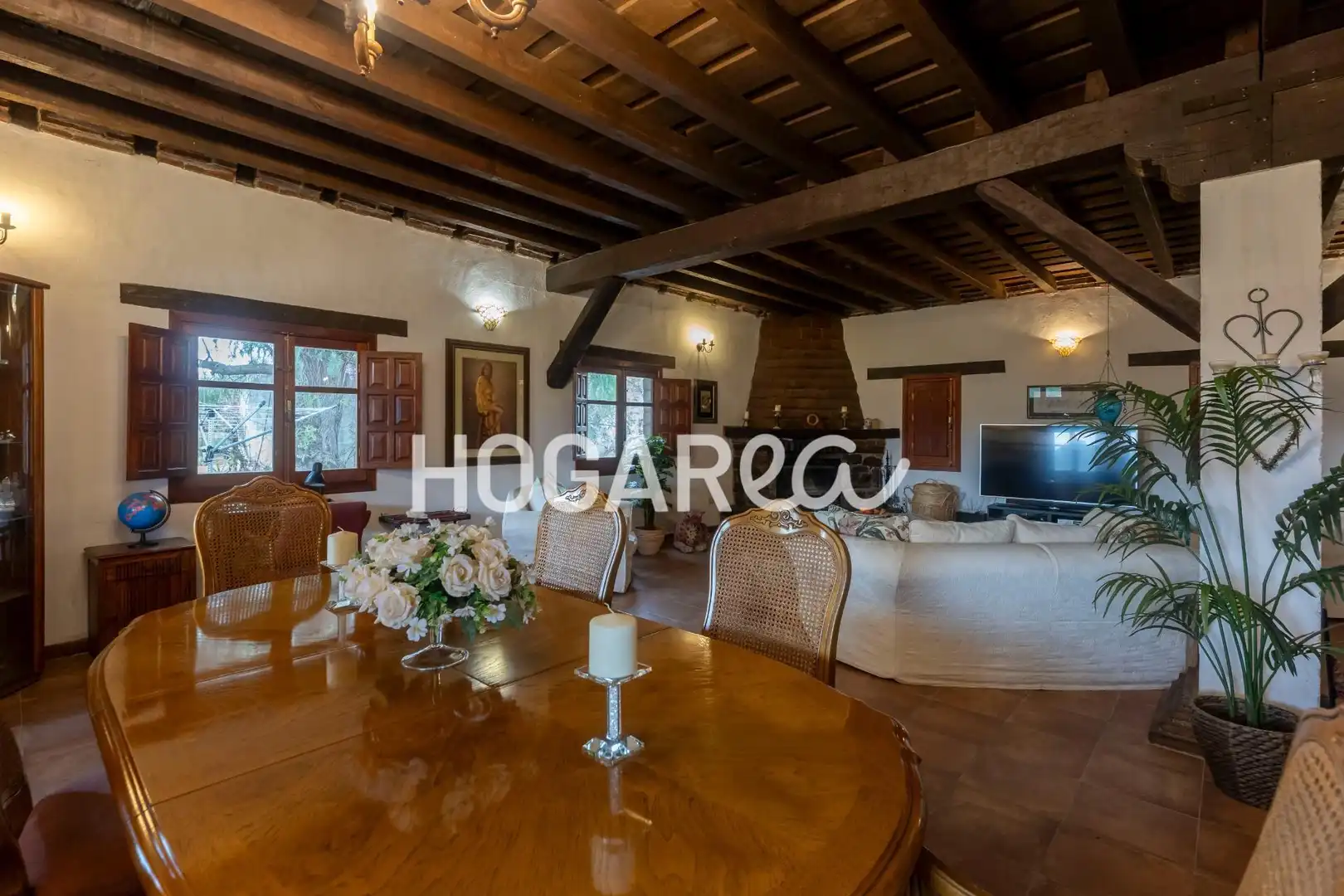 Sala de estar de Finca rústica en venta en Alcaucín con Jardín privado, Terraza y Piscina