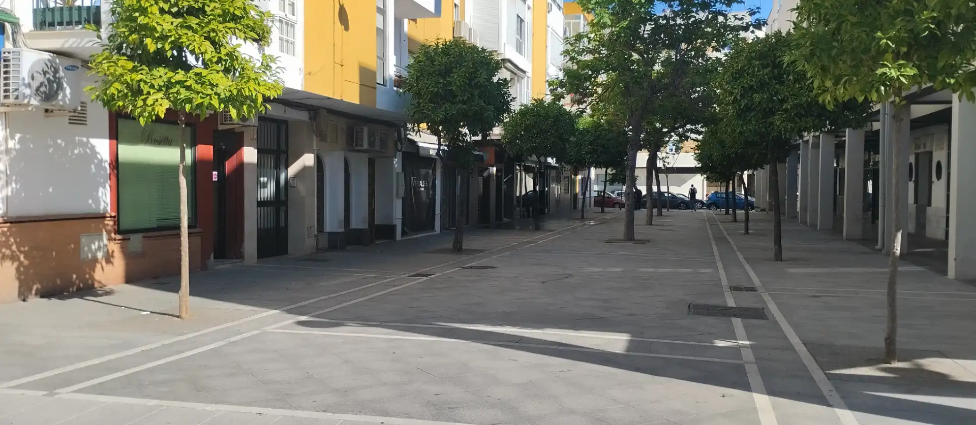 Gewerbefläche zum Verkauf in Calle Virgen de la Soledad 6, imagen 2