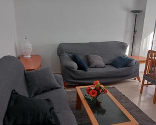 Living room of Flat to rent in Burjassot  with Air Conditioner and Balcony