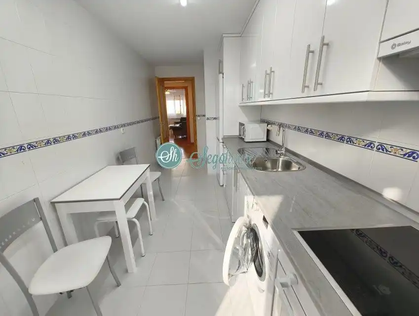 Küche von Wohnung zur Miete in Segovia mit Heizung, Parkett und Terrasse