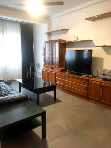 Piso en Alquiler en Alcalá en Quintana