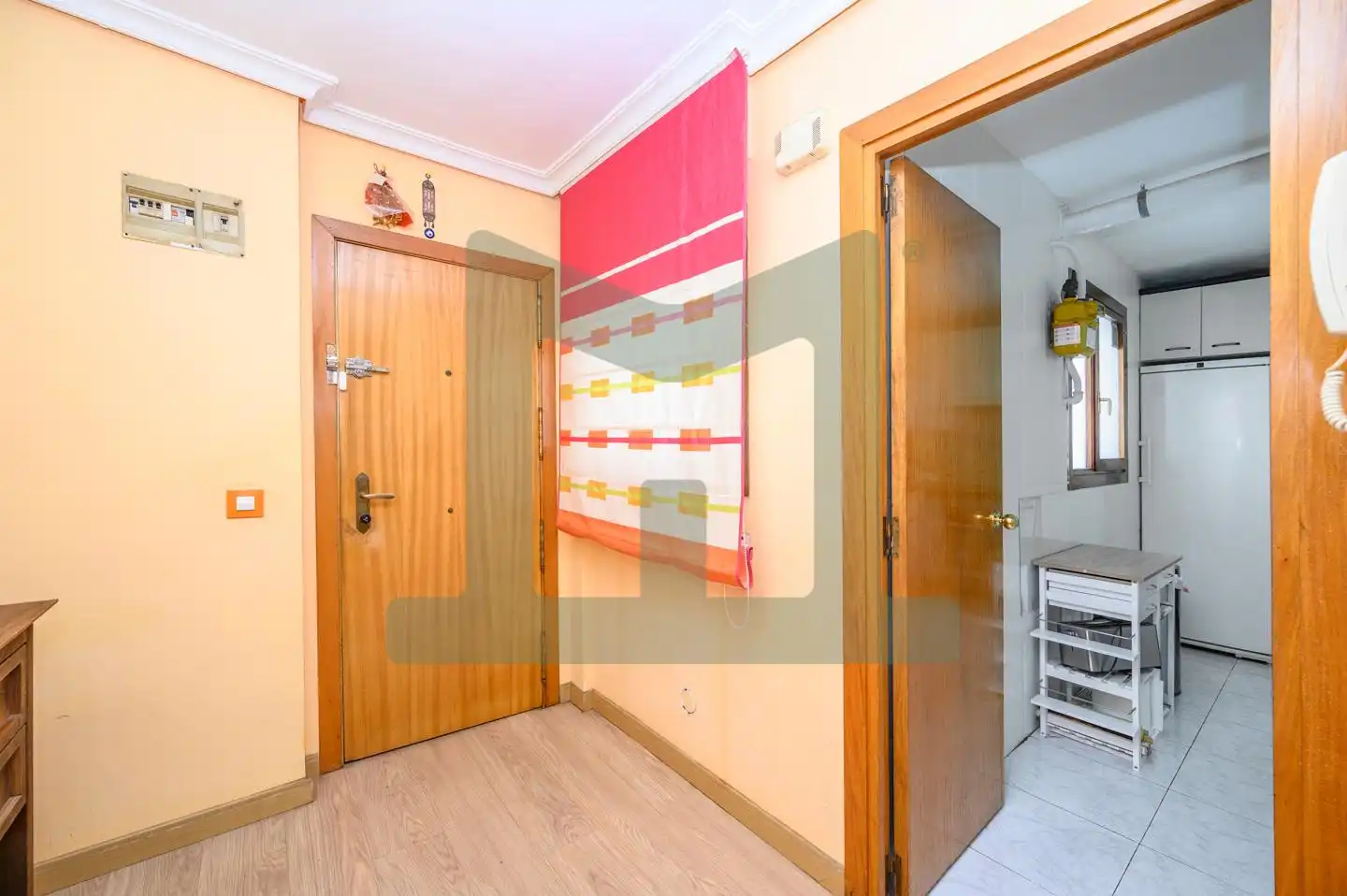 Flat for sale in San Fernando de Henares  with Air Conditioner, Heating and Storage room