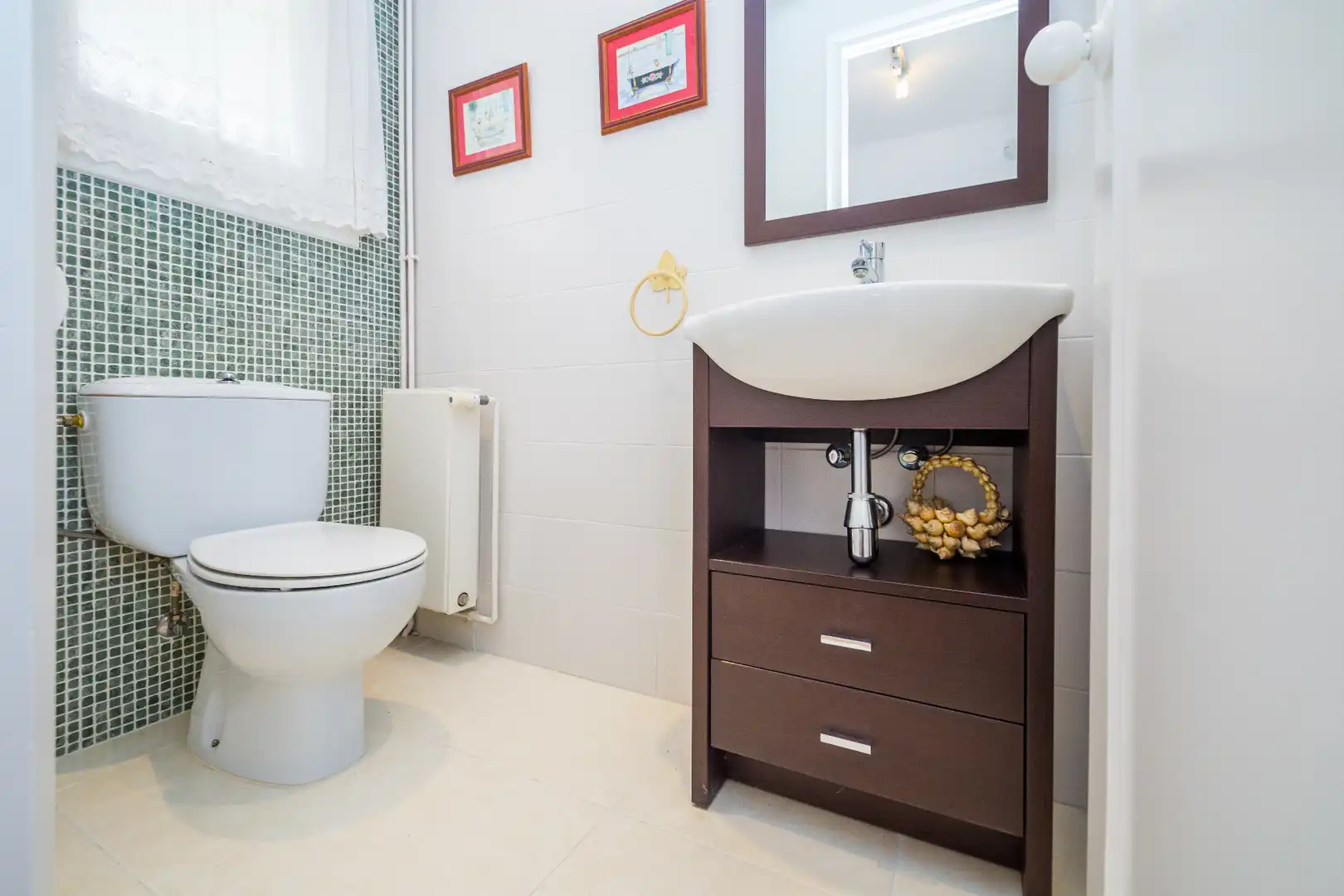 Baño de Casa adosada en venta en Calonge i Sant Antoni con Aire acondicionado, Calefacción y Jardín privado
