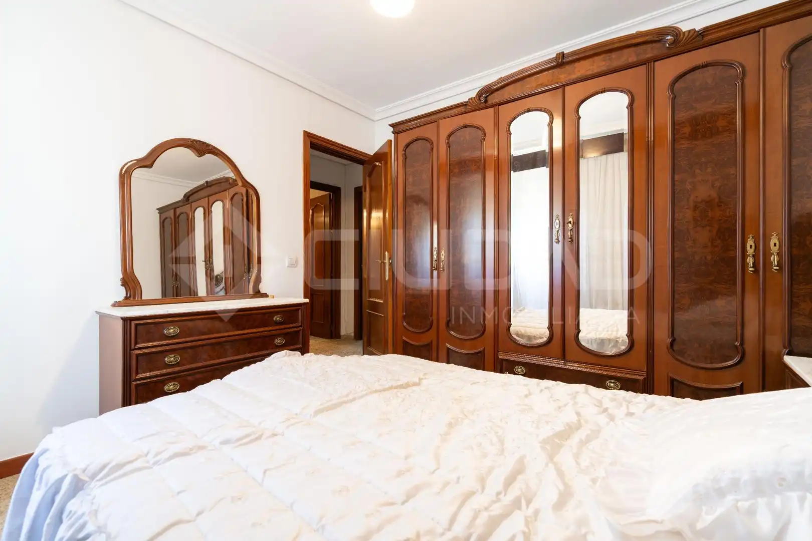 Habitación de Piso en venta en Sevilla
