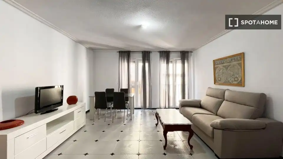 Sala d'estar de Apartament per a compartir en Salamanca amb Aire condicionat, Terrassa i Moblat