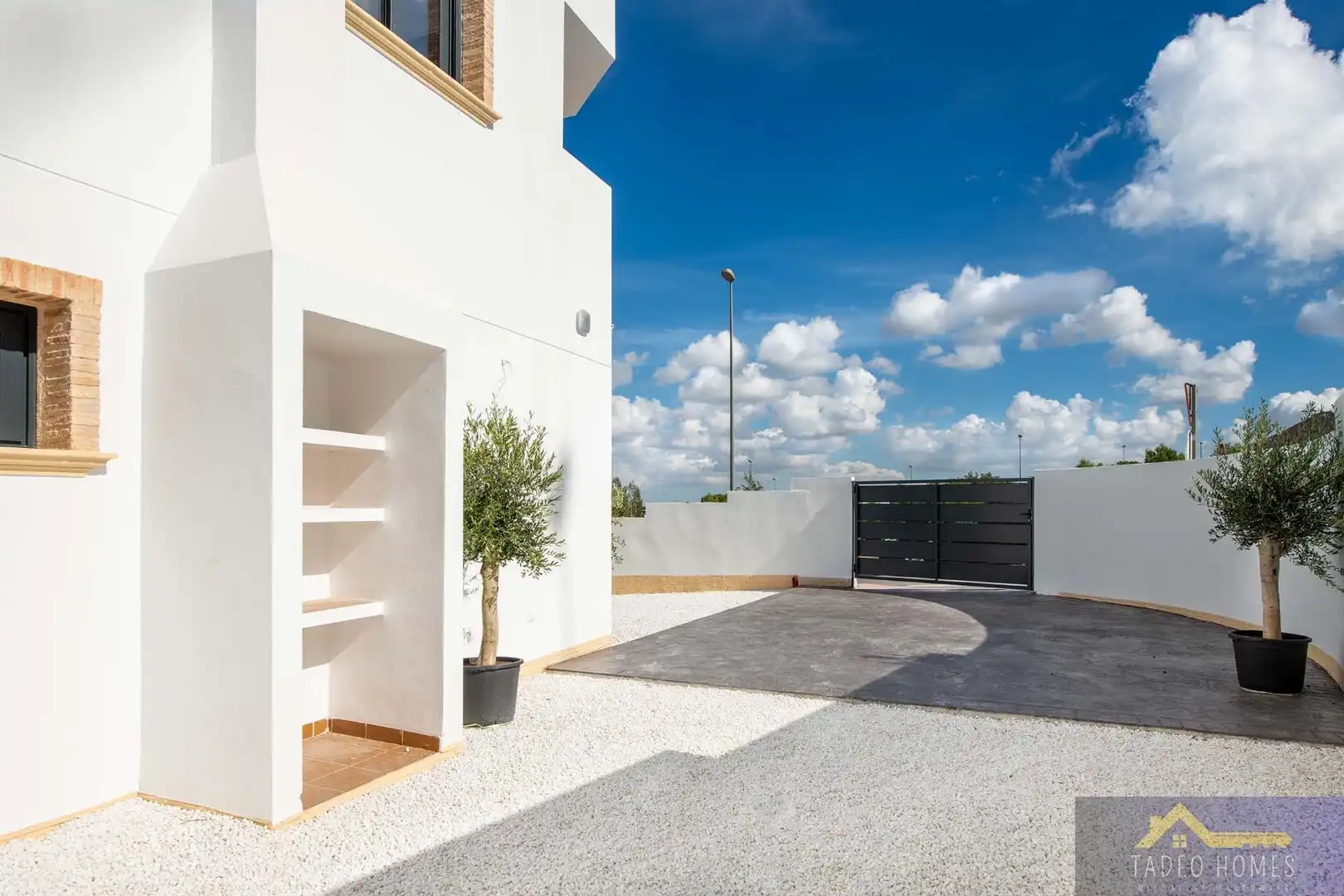 Exterior view of Houses for sale in Cox  with Air Conditioner, Heating and Terrace