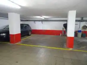 Parkplatz von Wohnung zur Miete in Gijón  mit Heizung und Abstellraum