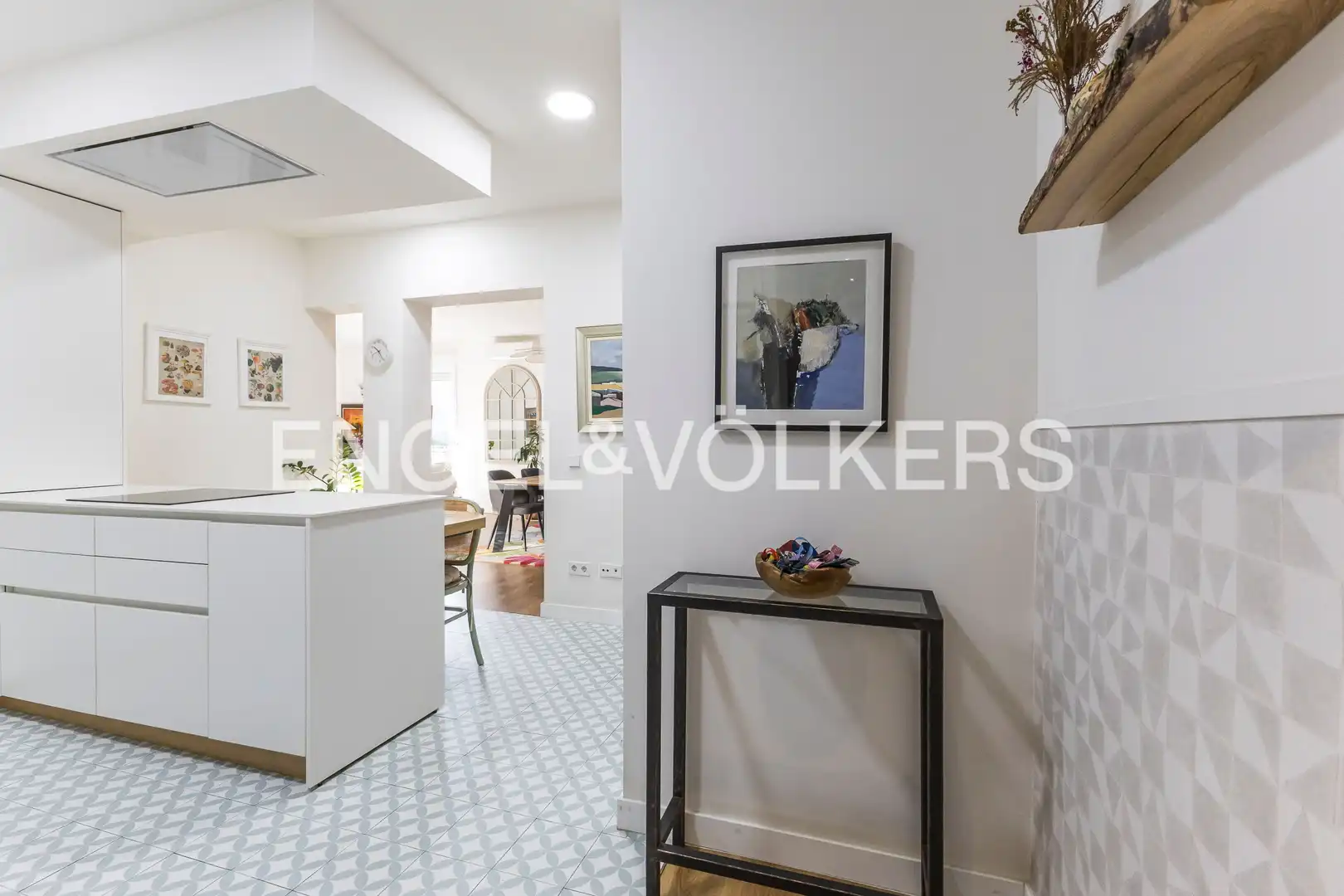 Außenansicht von Wohnung zum Verkauf in Madrid mit Klimaanlage, Heizung und Balkon