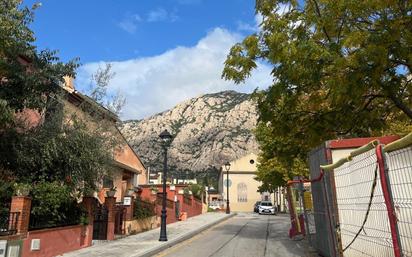 Vista exterior de Casa adosada en venda en Collbató amb Terrassa