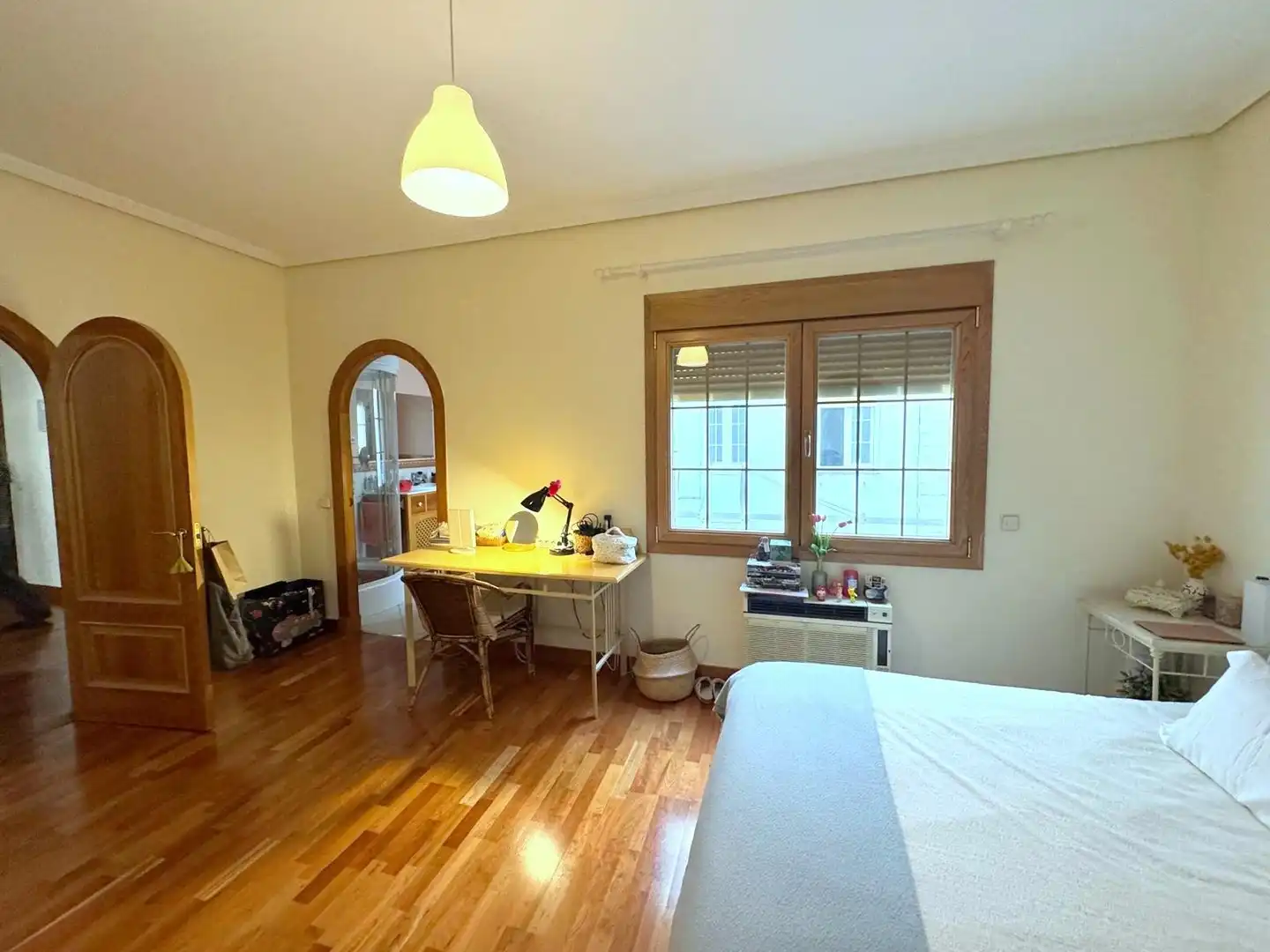 Bedroom of Flat for sale in Madrid  with Heating, Parquet flooring and Furnished