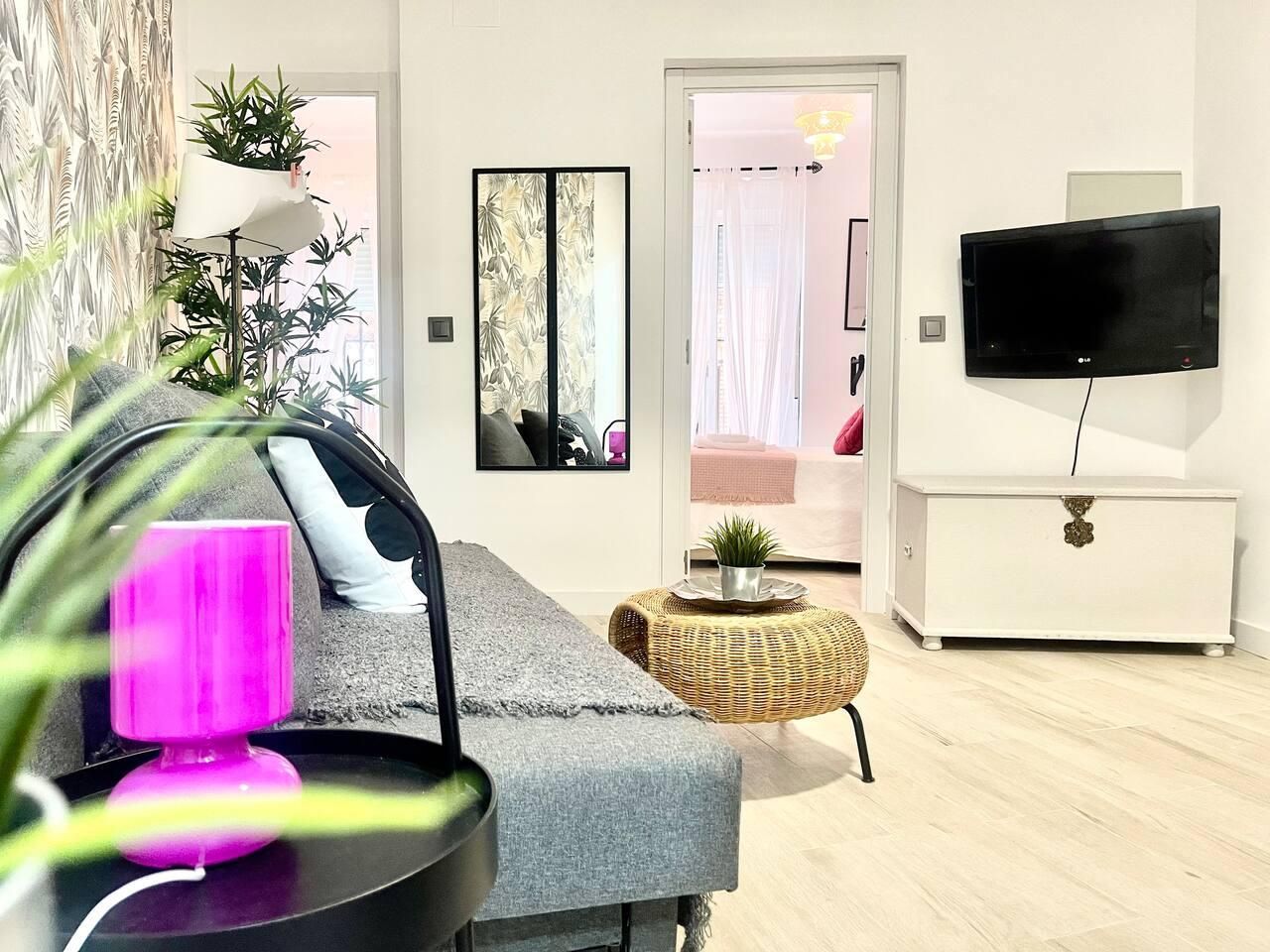 Habitación de Planta baja de alquiler en  Madrid Capital con Amueblado