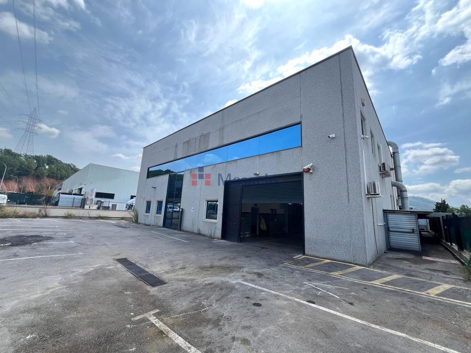 Exterior view of Industrial buildings to rent in Rubí