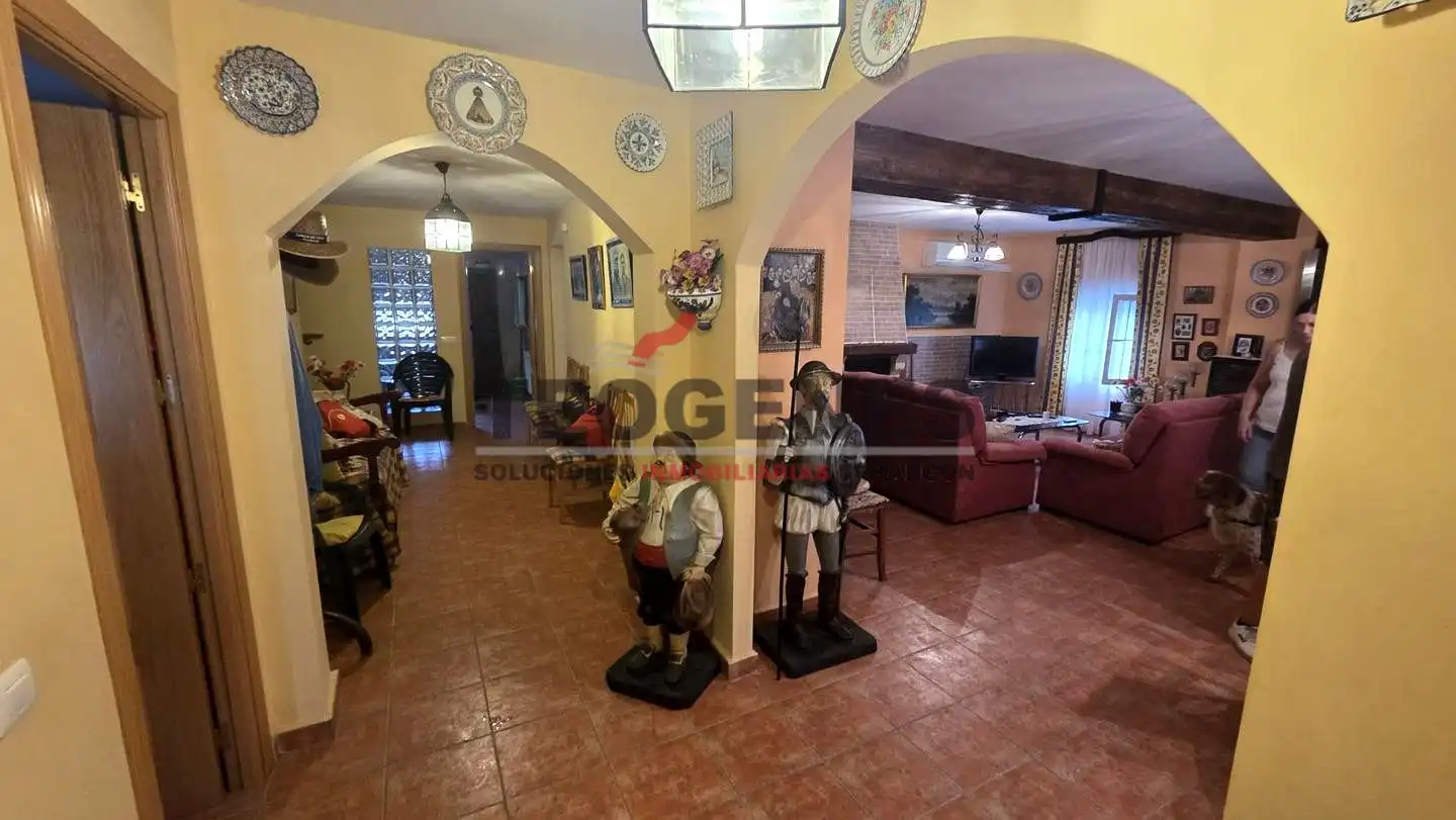Casa o xalet en venda en Zarza de Tajo amb Aire condicionat i Calefacció
