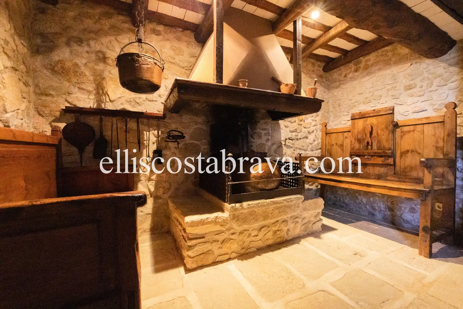 Casa o xalet en venda a N/A, Saus, Camallera i Llampaies