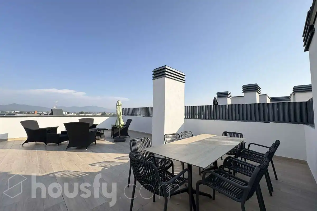 Terrassa de Dúplex en venda en Vilablareix amb Aire condicionat, Calefacció i Jardí privat