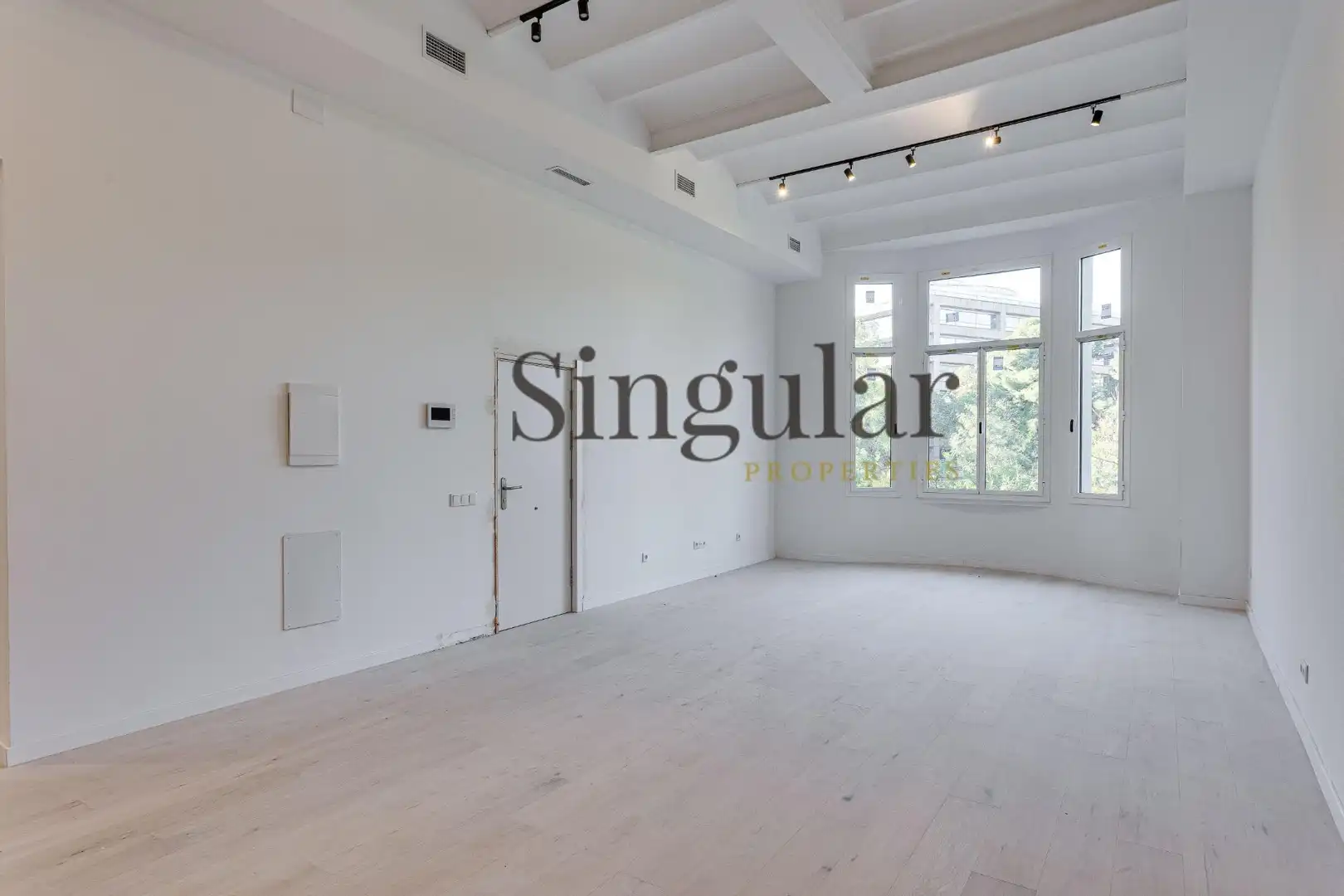Sala de estar de Ático en venta en Barcelona con Aire acondicionado, Calefacción y Terraza