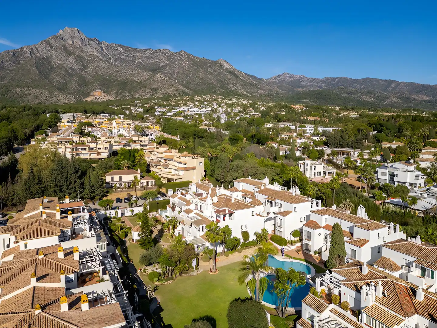 Àtic amb piscina en venda a Milla de Oro, imagen 45
