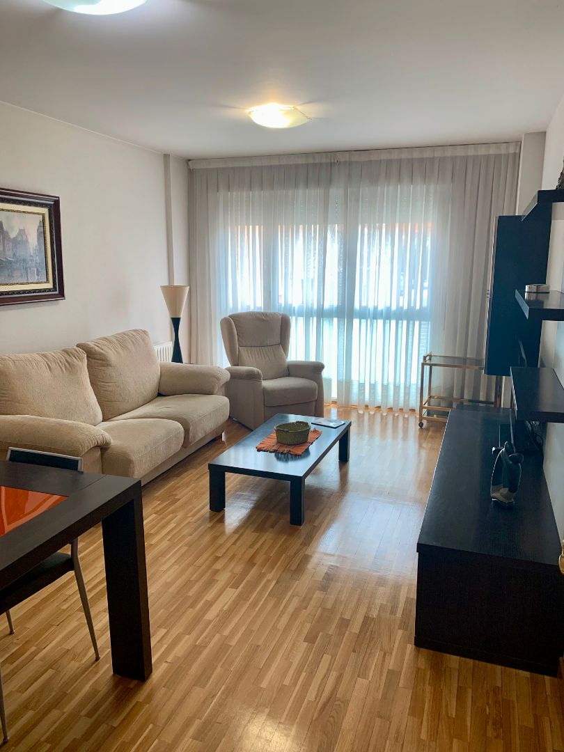 Living room of Flat for sale in Lodosa  with Heating, Terrace and Furnished