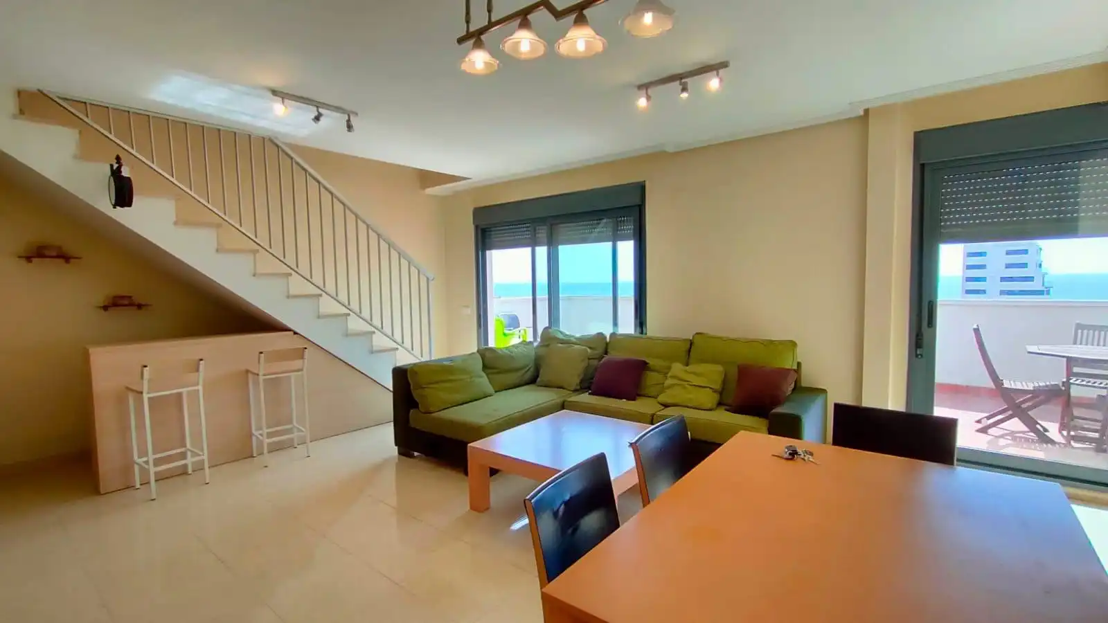 Sala de estar de Ático en venta en Vinaròs con Aire acondicionado, Calefacción y Terraza