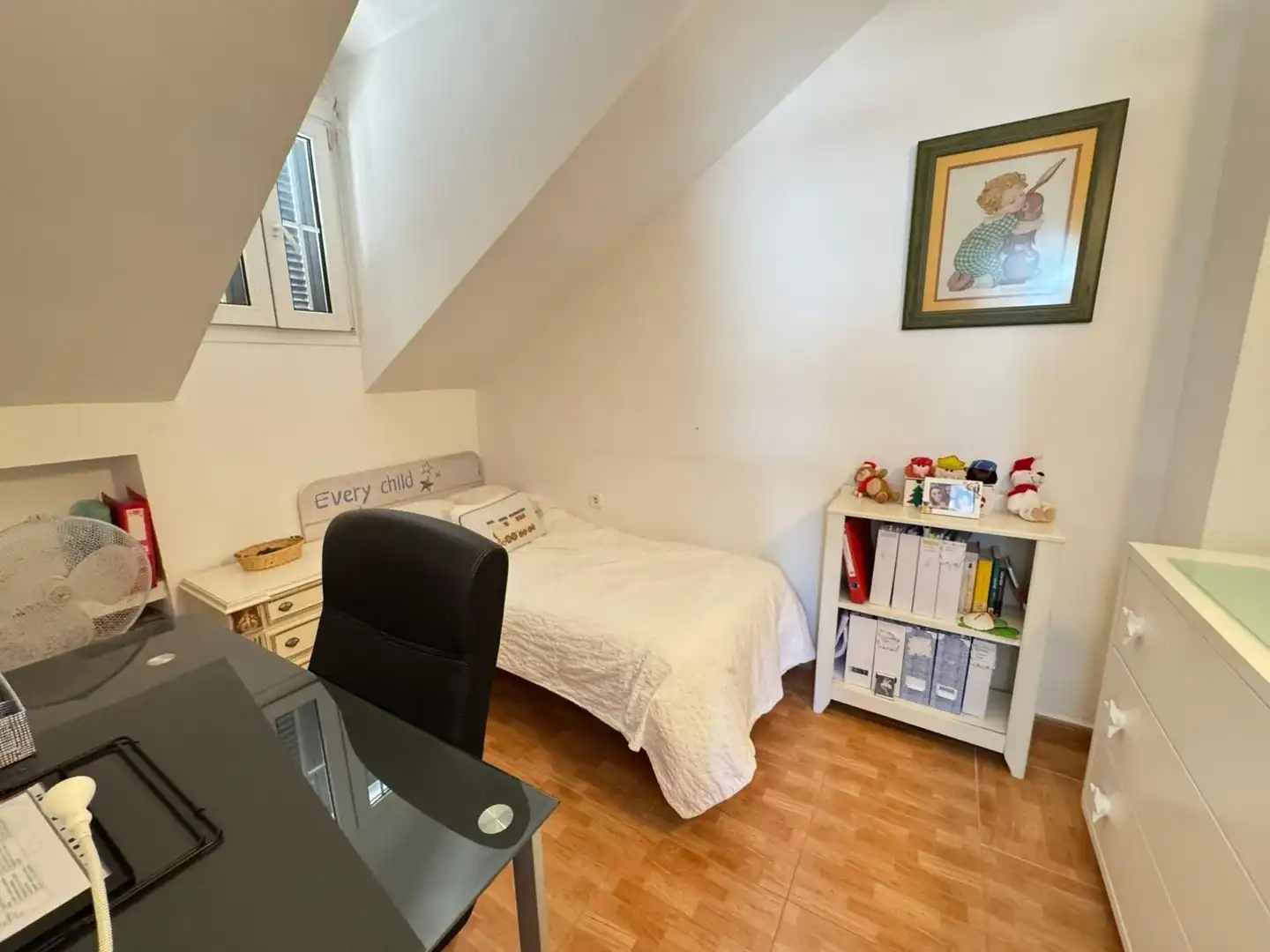 Schlafzimmer von Einfamilien-Reihenhaus zum Verkauf in Fuengirola mit Klimaanlage, Terrasse und Möbliert