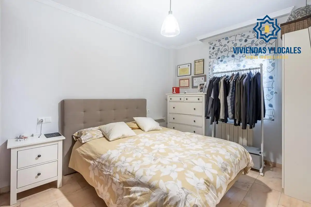 Casa amb terrassa en venda a Peligros, imagen 14
