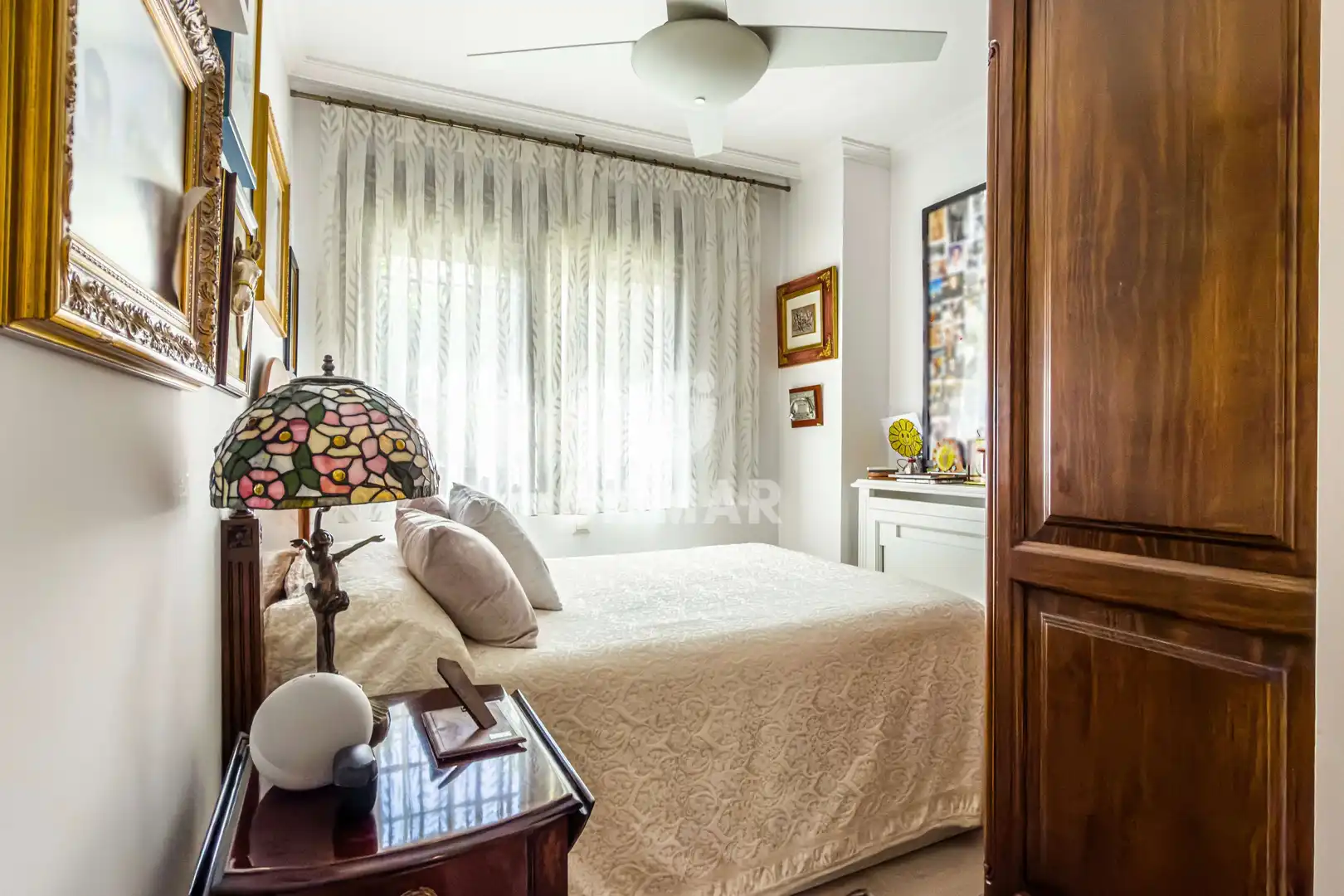 Schlafzimmer von Erdgeschoss zum Verkauf in Boadilla del Monte mit Heizung, Privatgarten und Schwimmbad