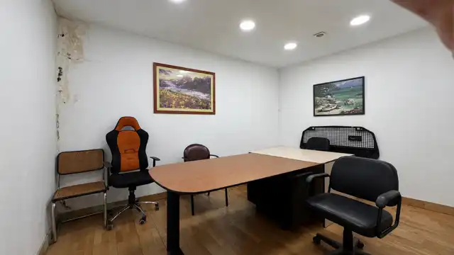 Local en venta en Santa Coloma de Gramenet con Amueblado