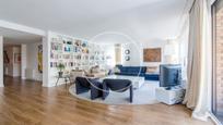 Living room of Flat to rent in  Barcelona Capital  with Air Conditioner, Heating and Terrace