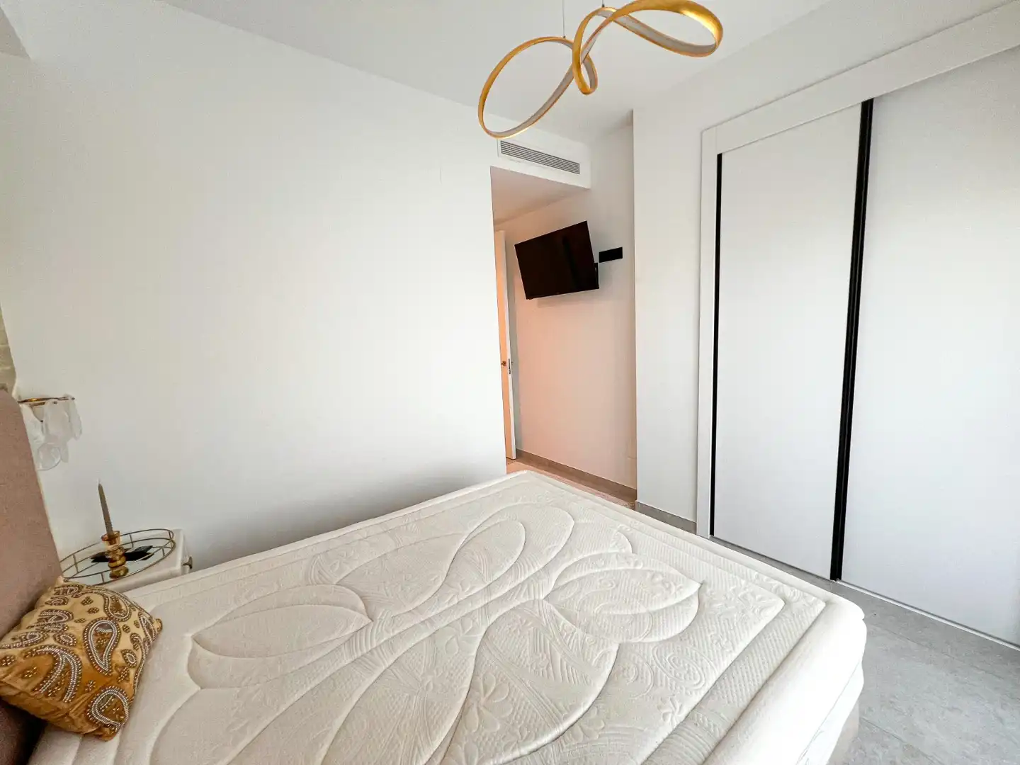 Habitación de Planta baja en venta en Guardamar del Segura con Aire acondicionado, Jardín privado y Terraza