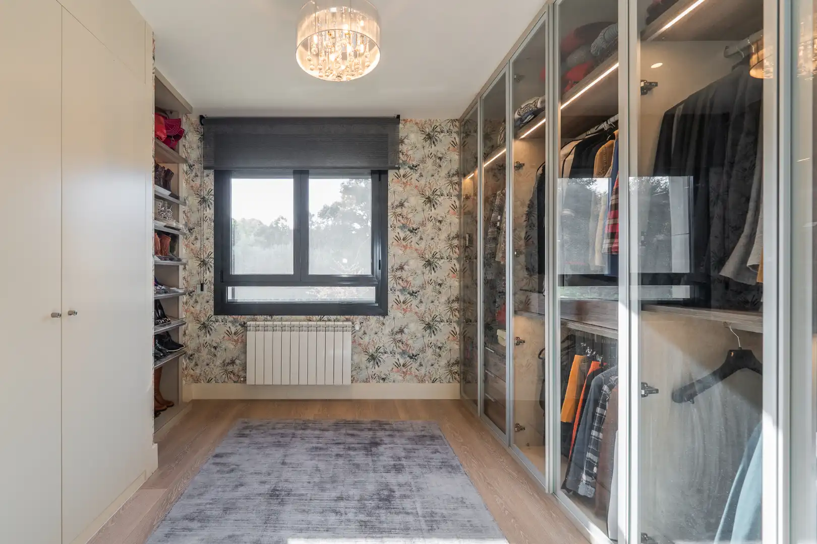 Schlafzimmer von Maisonette zum Verkauf in Fuente del Fresno mit Klimaanlage, Heizung und Abstellraum