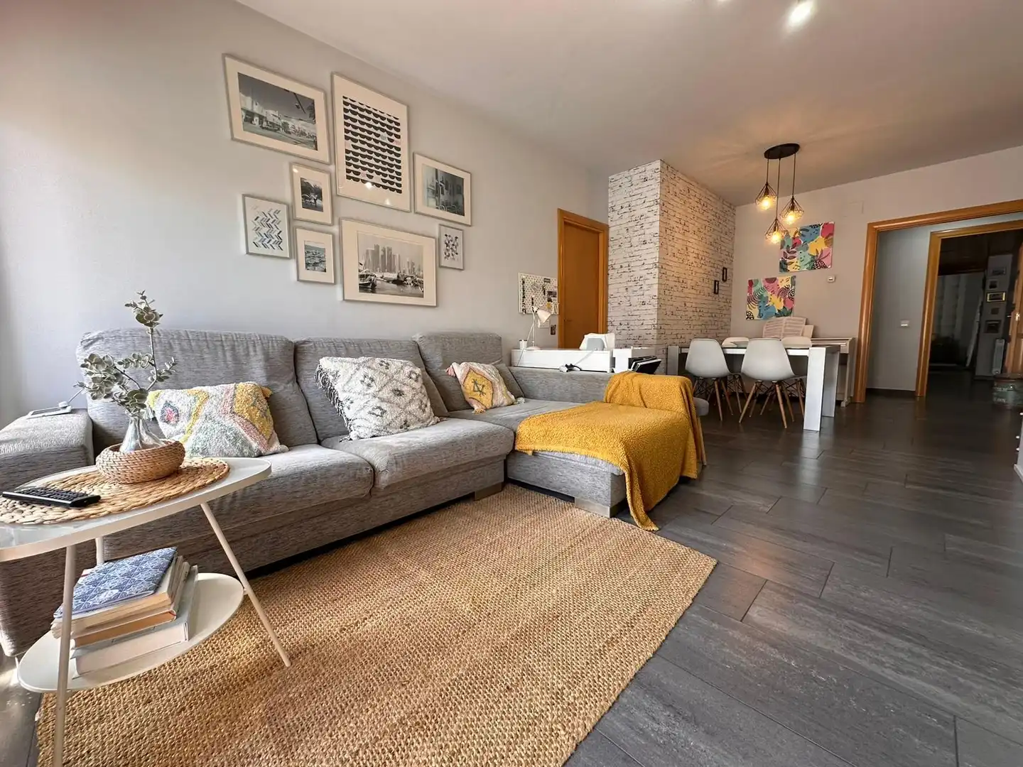 Sala de estar de Piso de alquiler en Badalona con Calefacción, Terraza y Amueblado