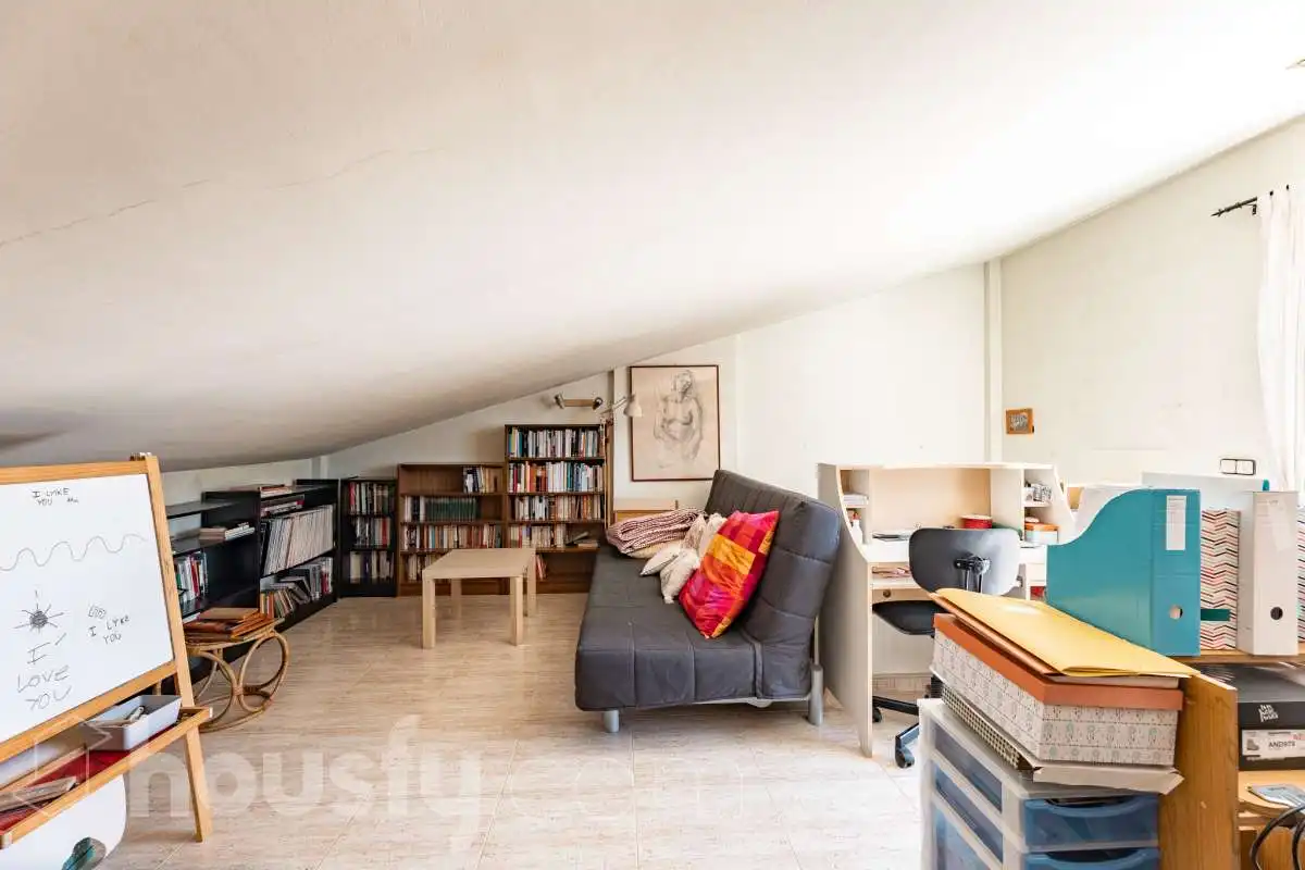 Habitación de Casa o chalet en venta en Sant Cugat del Vallès con Calefacción, Jardín privado y Parquet