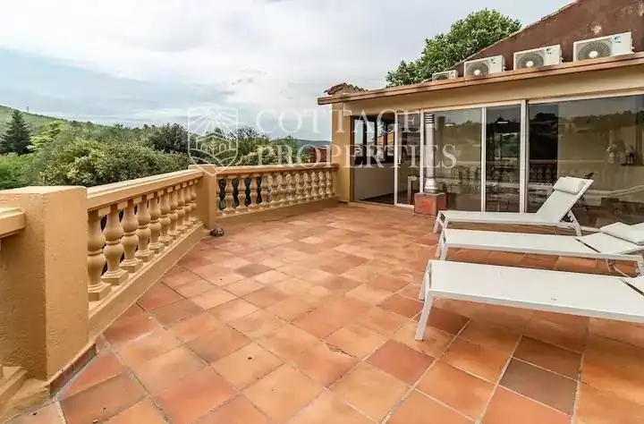 Terraza de Casa o chalet en venta en Boadella i les Escaules con Calefacción y Piscina