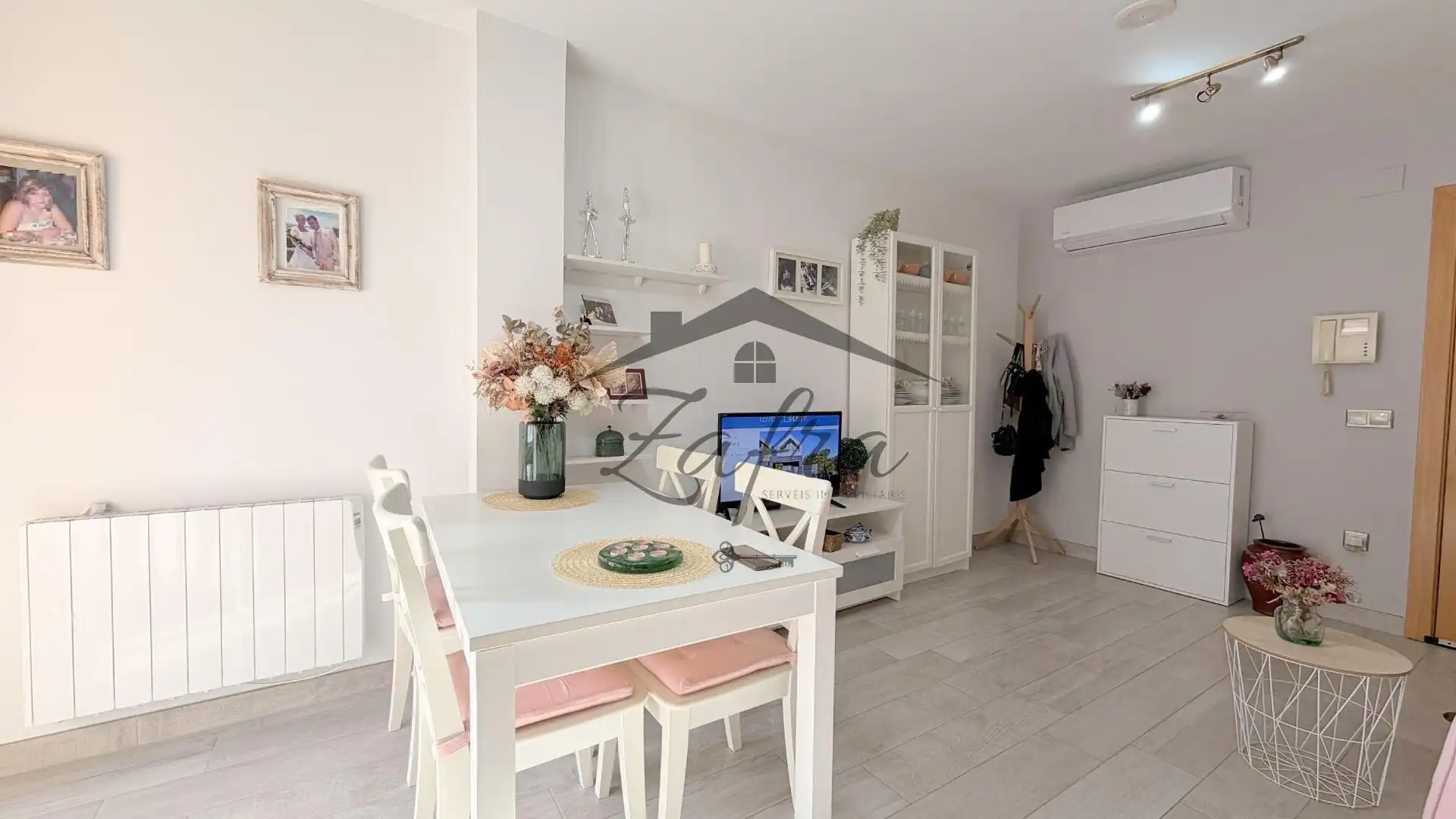 Sala d'estar de Dúplex en venda en Vidreres amb Aire condicionat, Parquet i Traster