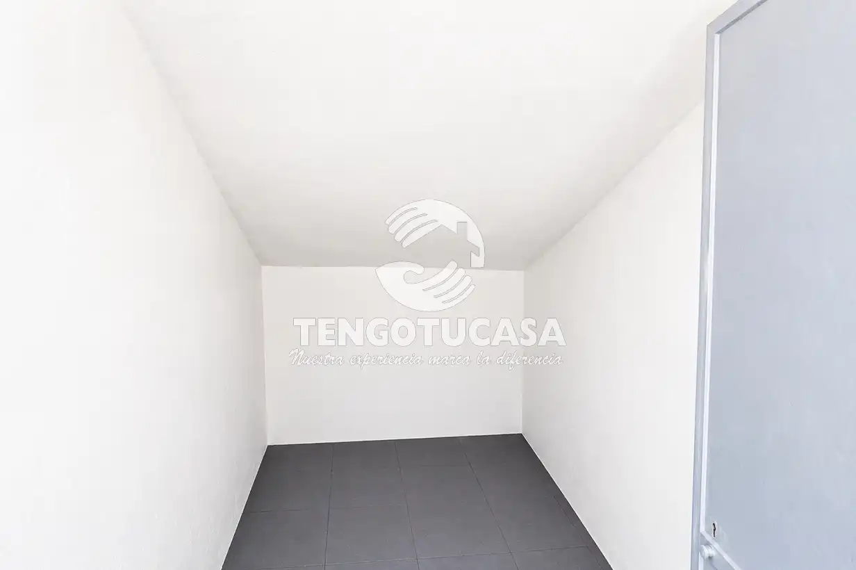 Wohnung zum Verkauf in Madrid mit Klimaanlage, Heizung und Terrasse