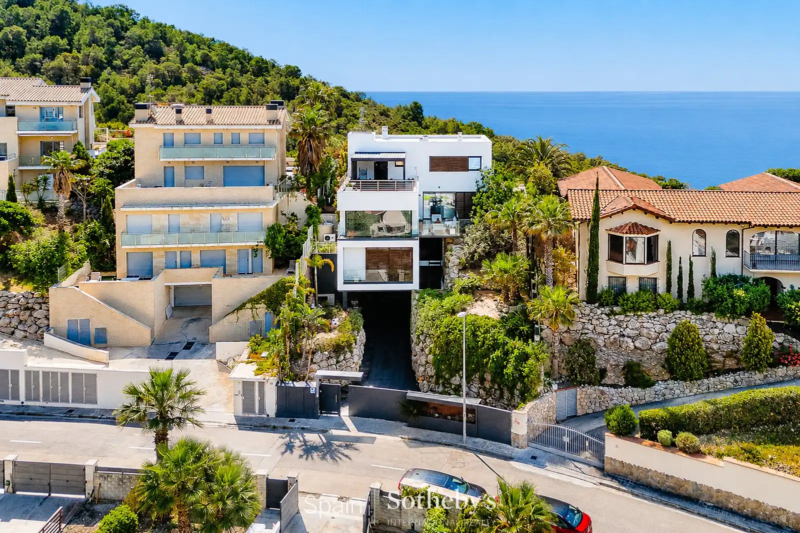 Vista exterior de Casa o xalet en venda en Sitges amb Aire condicionat, Calefacció i Jardí privat
