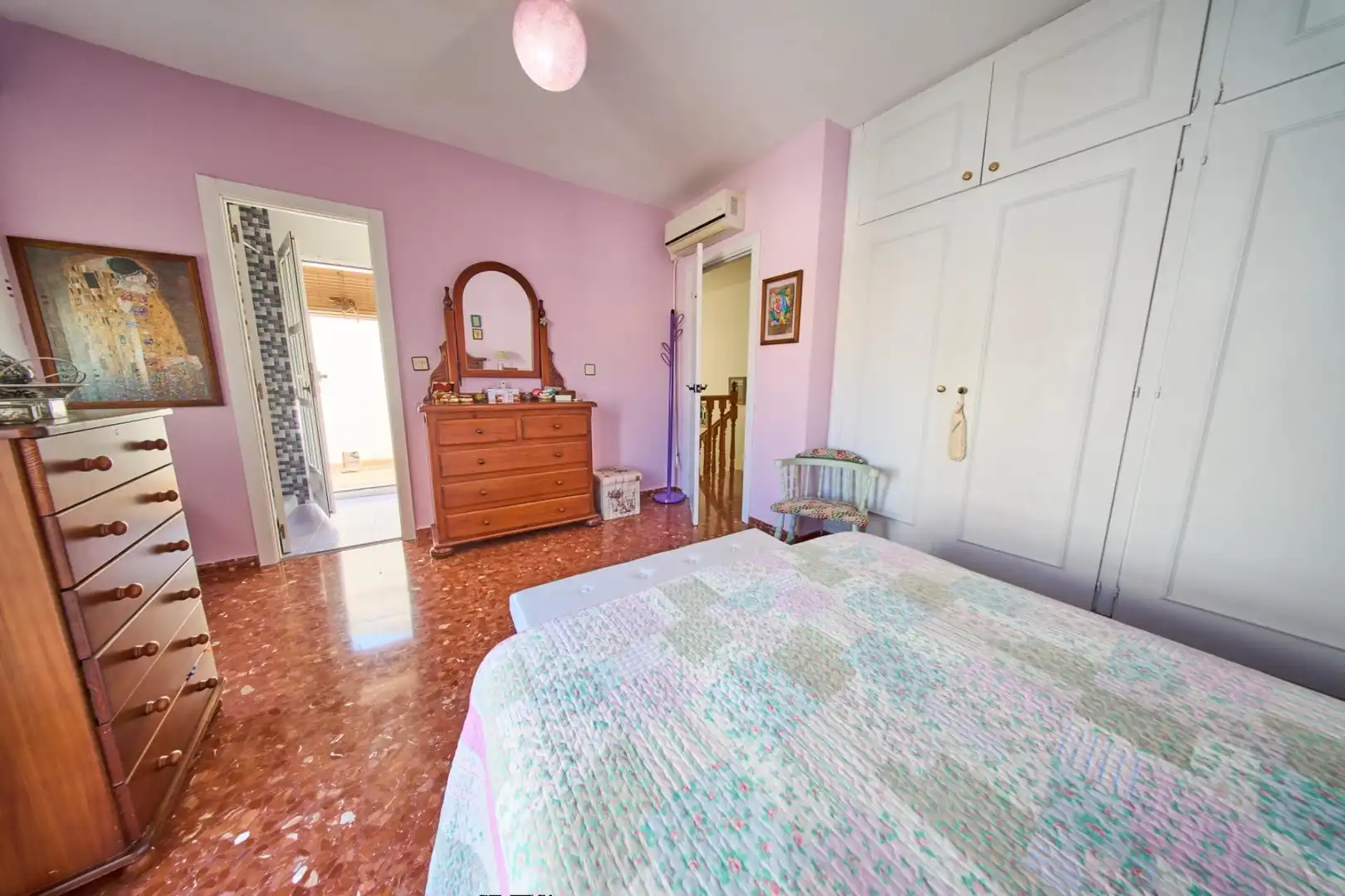 Dormitori de Casa adosada en venda en Órgiva amb Calefacció, Jardí privat i Terrassa
