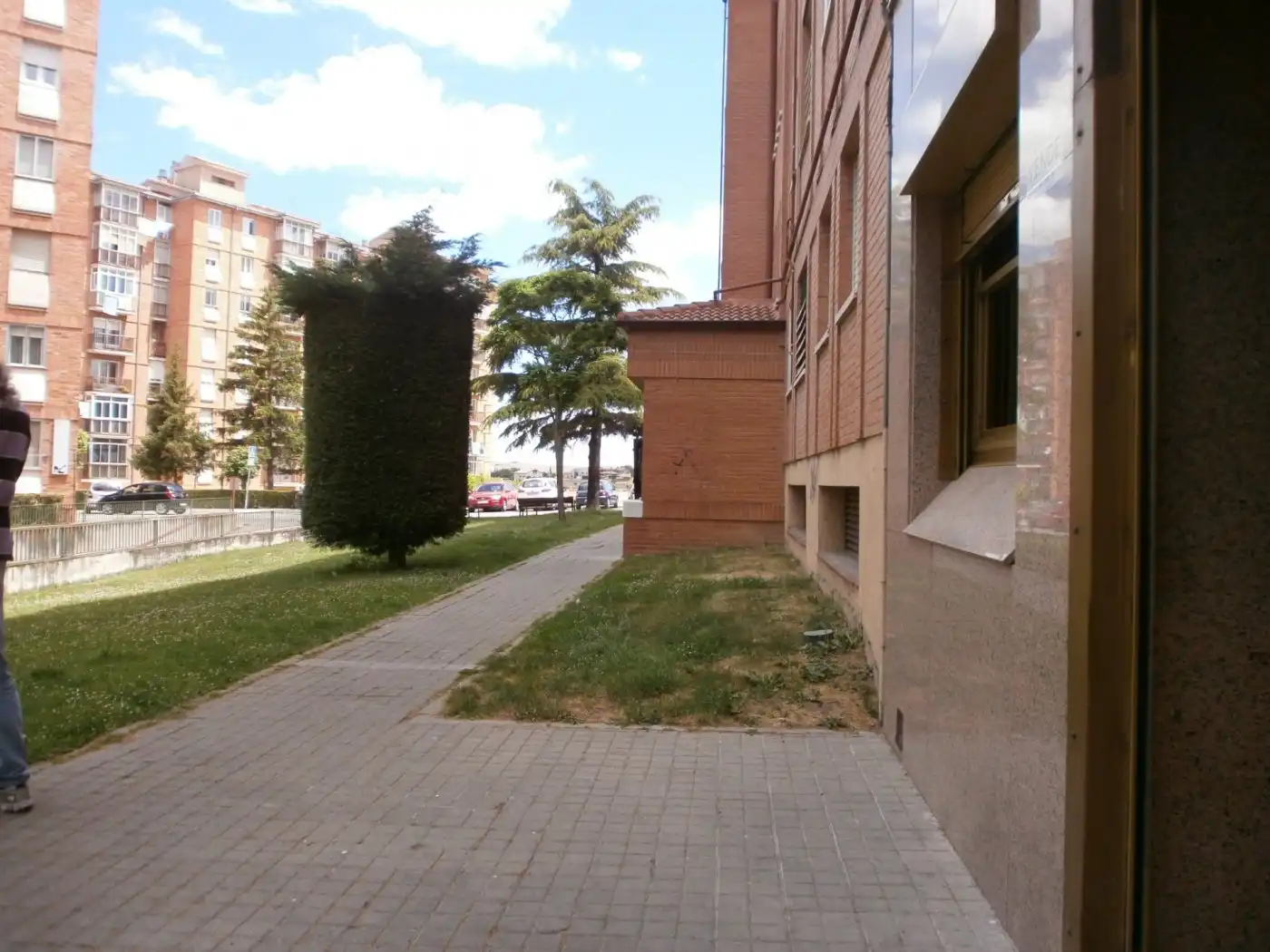 Vista exterior de Local en venda en Segovia